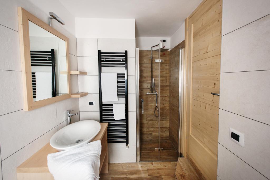 La Marmote Albergo Diffuso Di Paluzza Ronc חדר תמונה